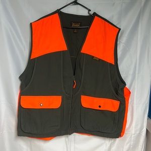 Gamehide hunting vest- Size 2XL- Like New